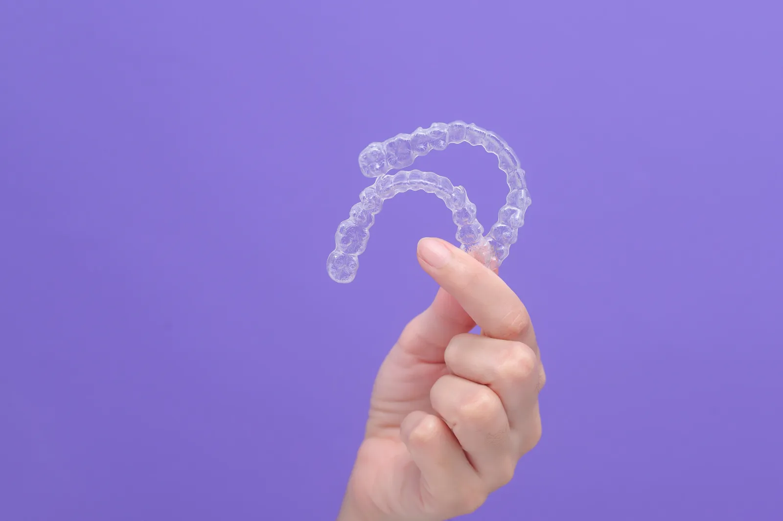 ¿Invisalign o RealUp? ¿Cuál es la mejor opción?